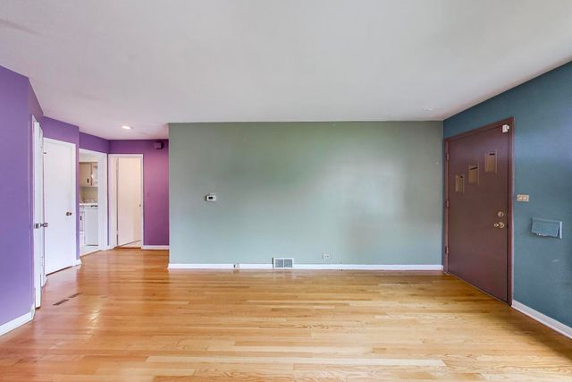 2941 N Rutherford Avenue, Chicago, IL 60634