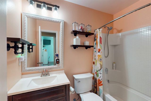 7016 Derbyshire Drive, Fort Worth, TX 76137