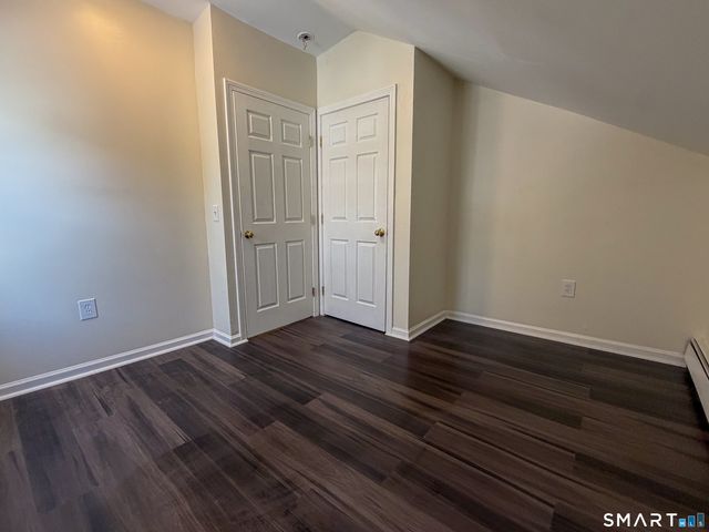 6 Hillside Court, Middletown, CT 06457