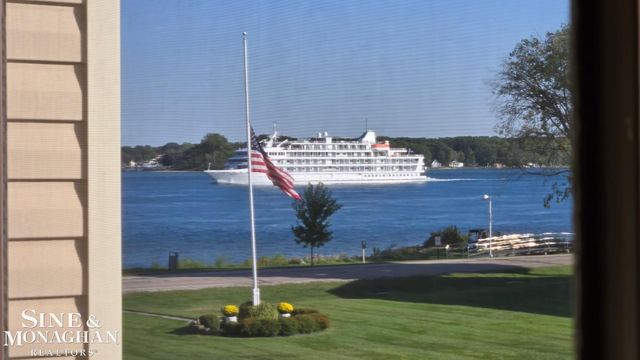 1700 River Road, Marysville, MI 48040