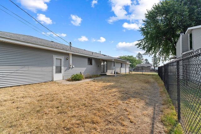 1026 E Barker St, Medical Lake, WA 99022