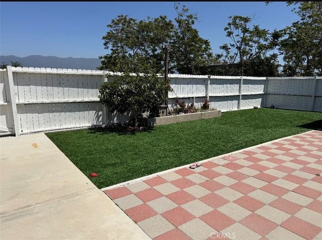 W. Coast Boulevard, Rialto, CA 92377