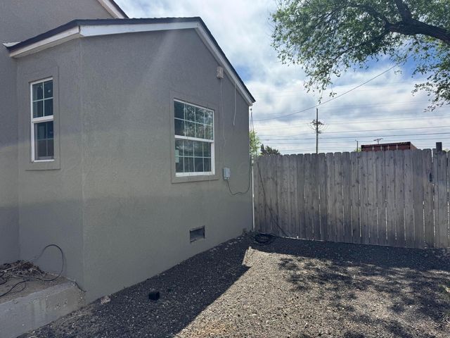 4609 SW 16TH Avenue, Amarillo, TX 79106