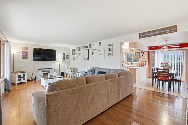 101 S 4080w Road, Kankakee, IL 60901