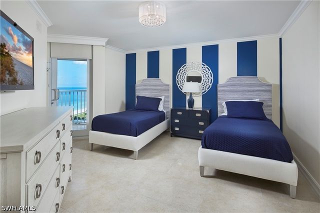 4041 Gulf Shore BLVD N PH5, Naples, FL 34103