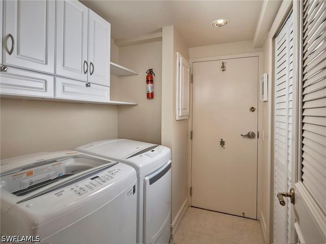 4041 Gulf Shore BLVD N PH5, Naples, FL 34103