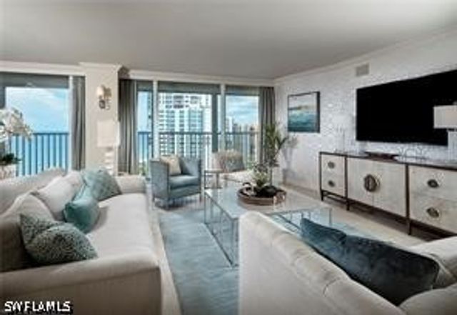 4041 Gulf Shore BLVD N PH5, Naples, FL 34103