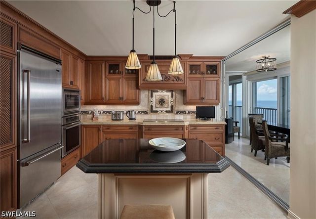 4041 Gulf Shore BLVD N PH5, Naples, FL 34103
