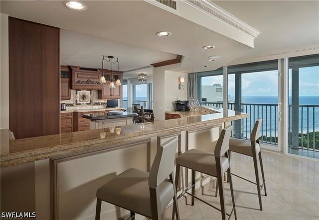 4041 Gulf Shore BLVD N PH5, Naples, FL 34103