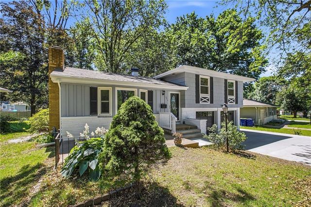 7915 Evanston Street, Raytown, MO 64138