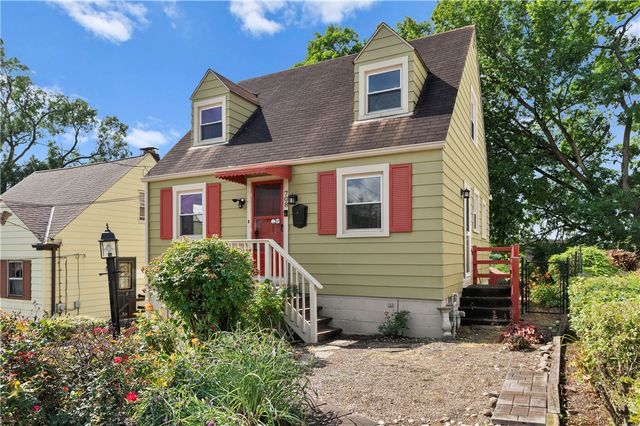 708 Crysler Street, Brookline, PA 15226