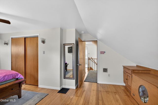 1463 Dalton Drive, Schenectady, NY 12308