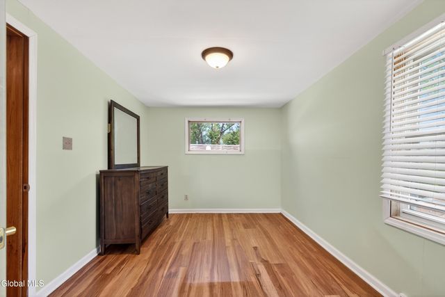 1463 Dalton Drive, Schenectady, NY 12308