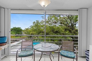 4850 NW 29th Court 430, Lauderdale Lakes, FL 33313