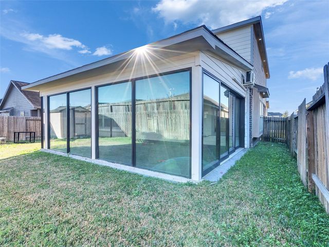 12119 Golden Oasis Lane, Humble, TX 77346