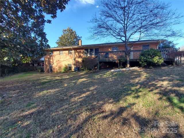 1303 Hunt Street, Shelby, NC 28152