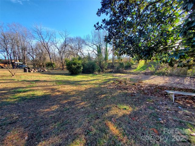 1303 Hunt Street, Shelby, NC 28152