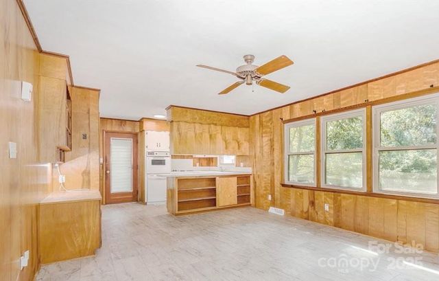 1303 Hunt Street, Shelby, NC 28152