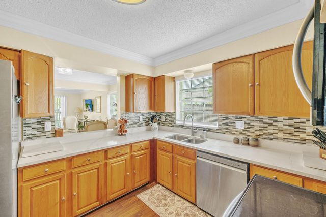 1350 Riverside Circle Unit 1, Wellington, FL 33414