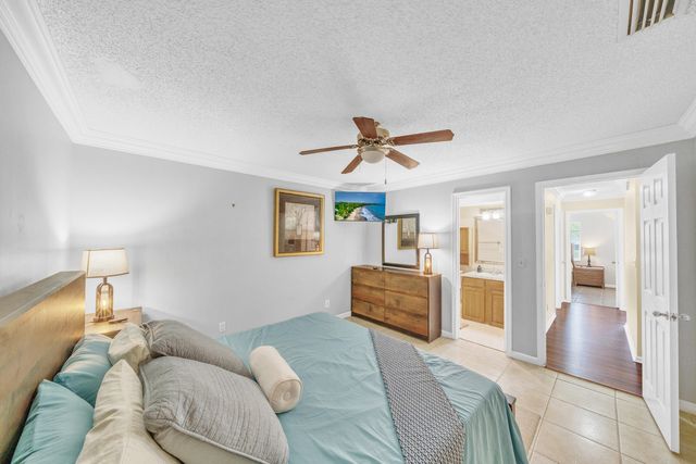 1350 Riverside Circle Unit 1, Wellington, FL 33414