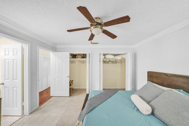 1350 Riverside Circle Unit 1, Wellington, FL 33414