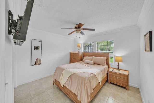 1350 Riverside Circle Unit 1, Wellington, FL 33414