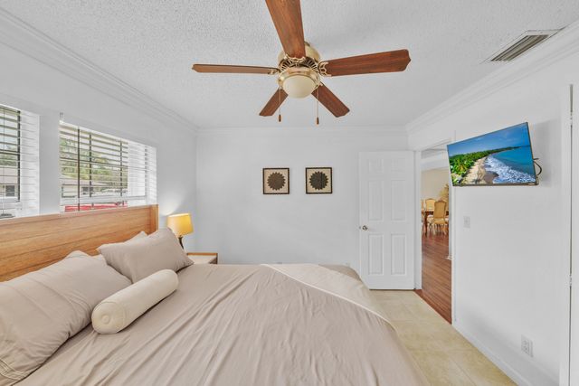 1350 Riverside Circle Unit 1, Wellington, FL 33414