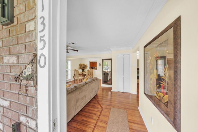 1350 Riverside Circle Unit 1, Wellington, FL 33414