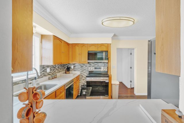 1350 Riverside Circle Unit 1, Wellington, FL 33414