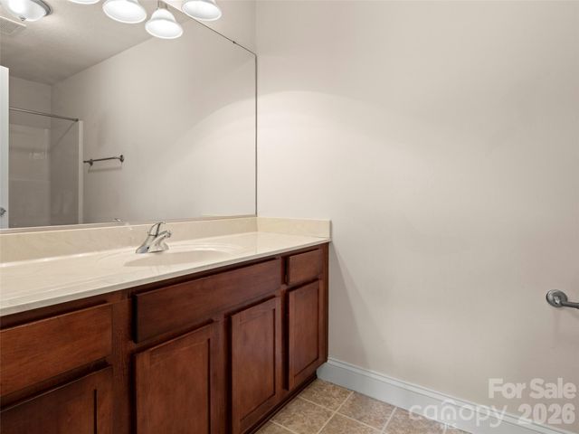 123 Foxden Drive 201, Fletcher, NC 28732