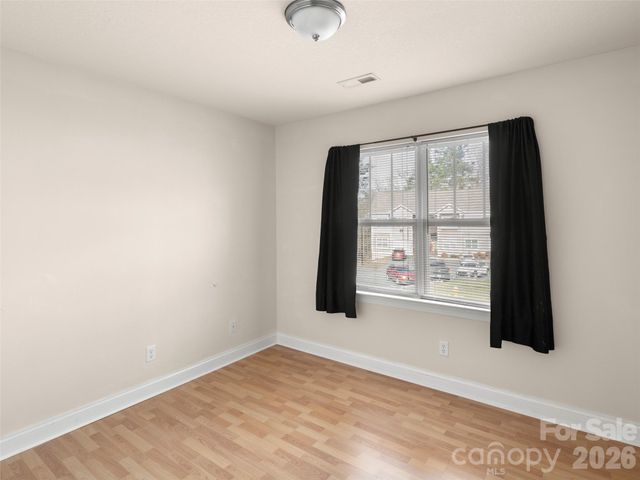 123 Foxden Drive 201, Fletcher, NC 28732