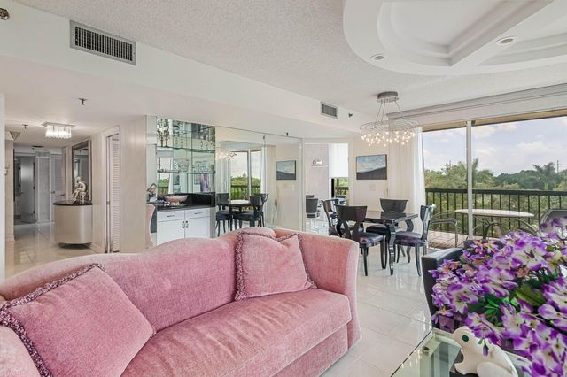 5301 FOUNTAINS Drive S 501, Lake Worth, FL 33467