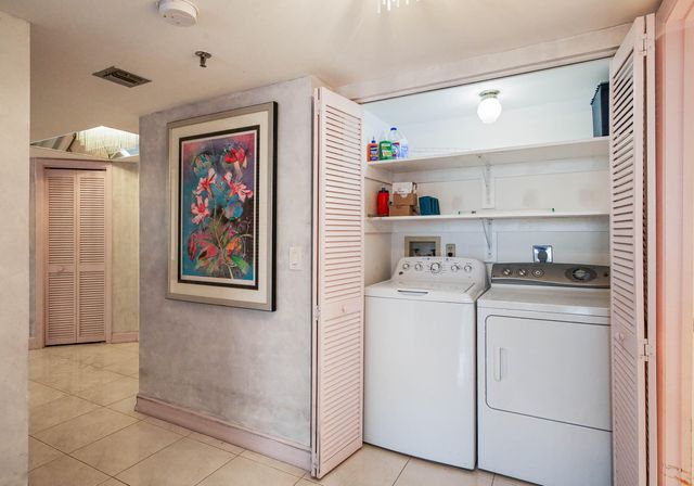 5301 FOUNTAINS Drive S 501, Lake Worth, FL 33467