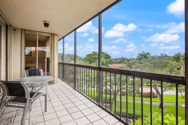 5301 FOUNTAINS Drive S 501, Lake Worth, FL 33467
