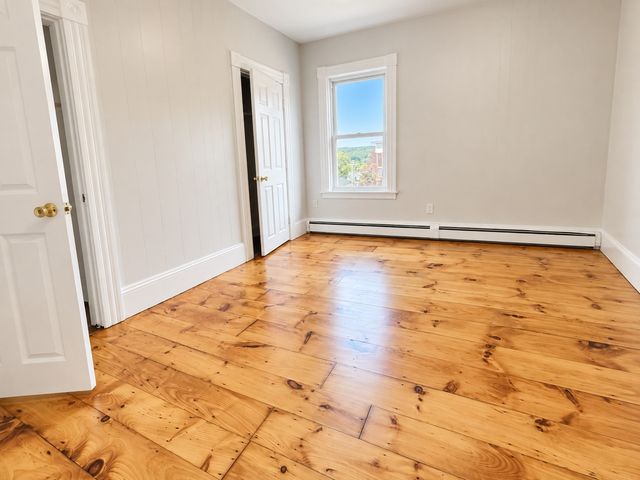 131 Clarendon 3, Fitchburg, MA 01420