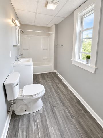 131 Clarendon 3, Fitchburg, MA 01420