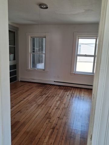 131 Clarendon 3, Fitchburg, MA 01420