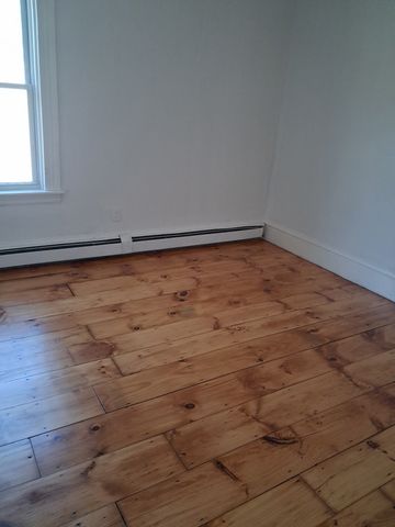 131 Clarendon 3, Fitchburg, MA 01420