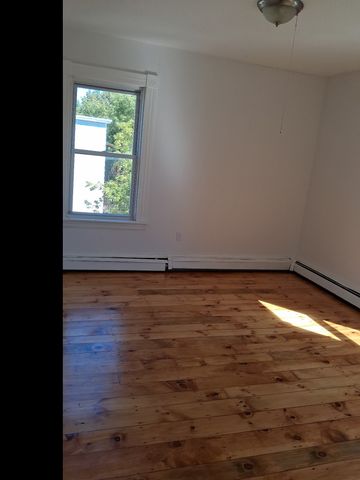 131 Clarendon 3, Fitchburg, MA 01420