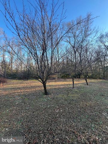 23660 PINE VIEW LN, Hollywood, MD 20636