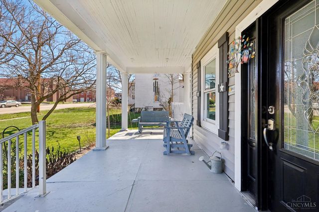 213 N Broadway St, Blanchester, OH 45107