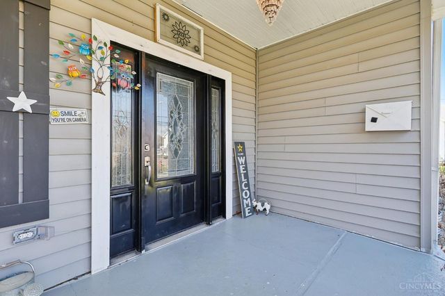 213 N Broadway St, Blanchester, OH 45107