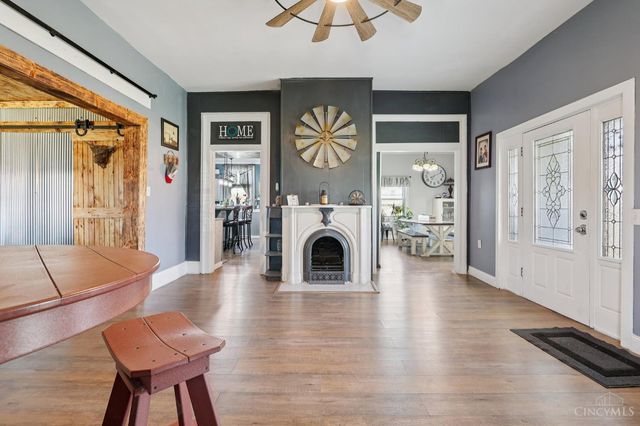 213 N Broadway St, Blanchester, OH 45107