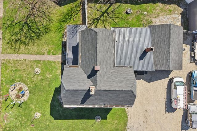 213 N Broadway St, Blanchester, OH 45107