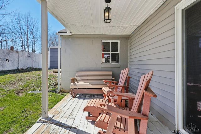 213 N Broadway St, Blanchester, OH 45107