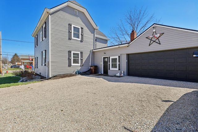 213 N Broadway St, Blanchester, OH 45107