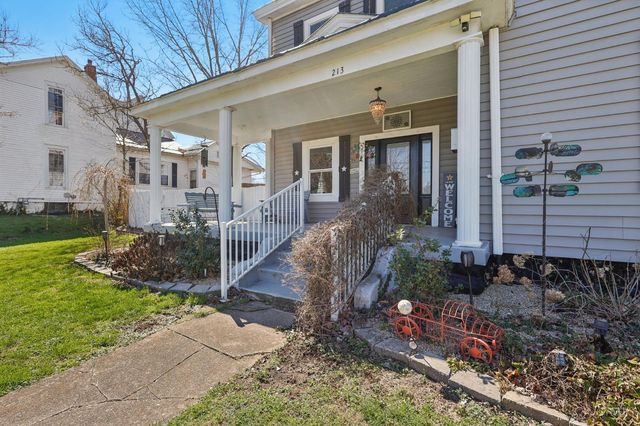 213 N Broadway St, Blanchester, OH 45107