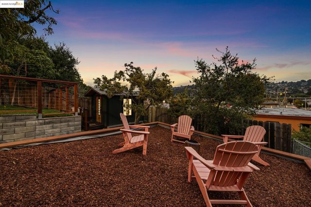 1804 San Benito St, Richmond, CA 94804
