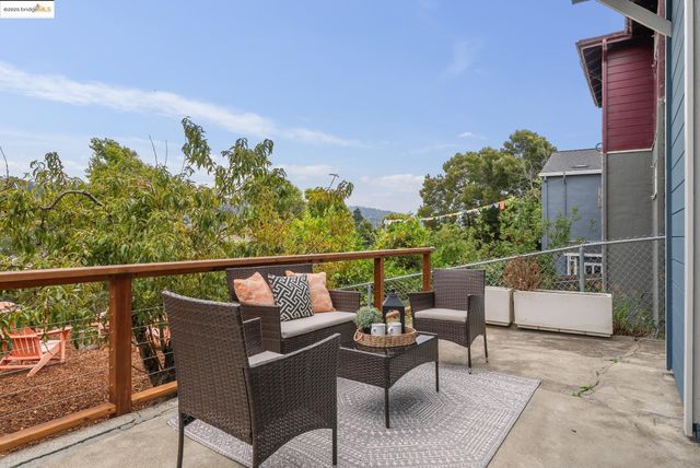 1804 San Benito St, Richmond, CA 94804