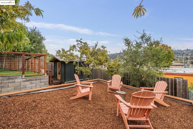 1804 San Benito St, Richmond, CA 94804